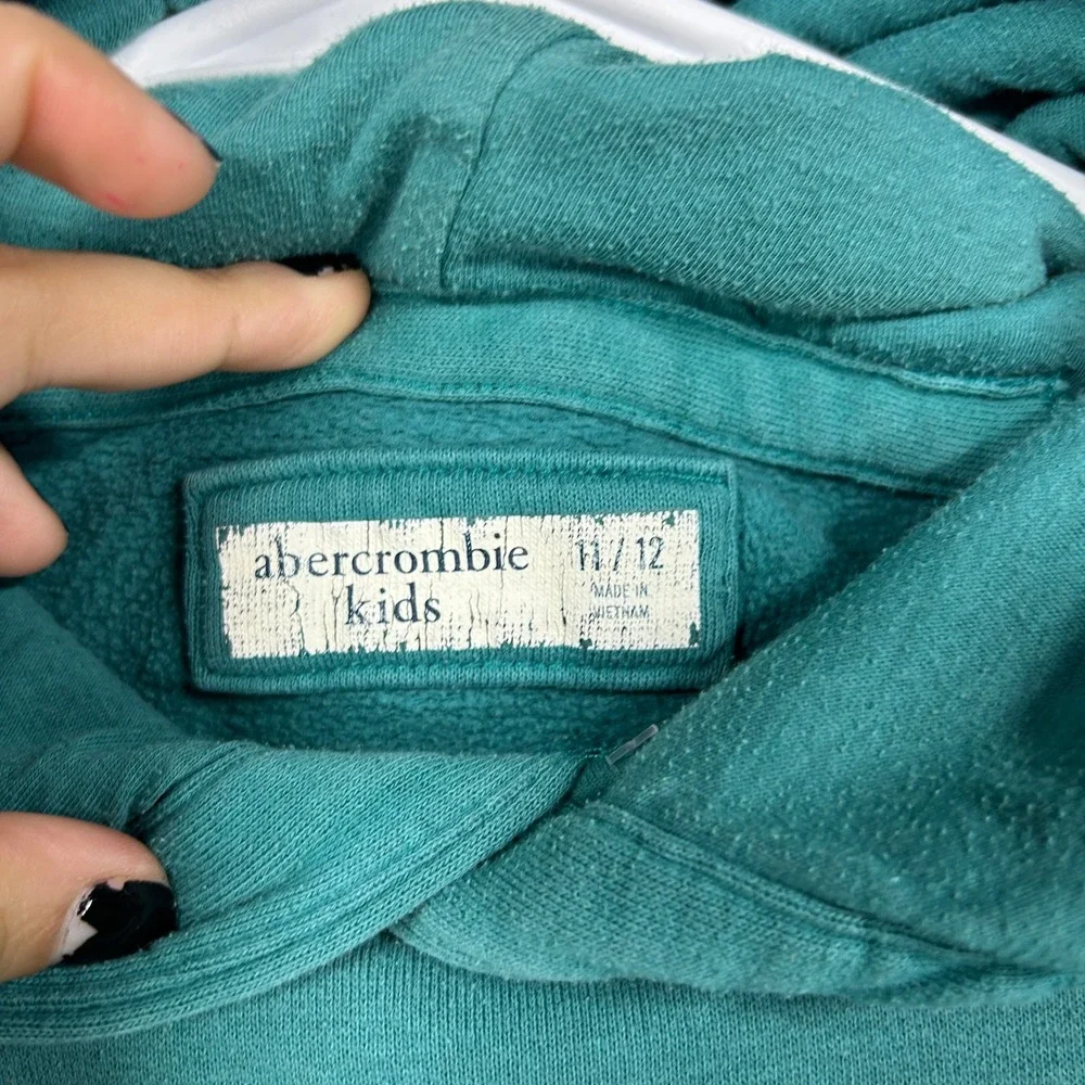 Abercrombie Kids Y2K Teal Green Back Graphic Pullover Hoodie – 11/12